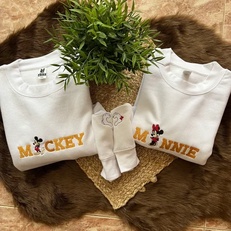 Mickey Mouse Temalı Çift Kombin